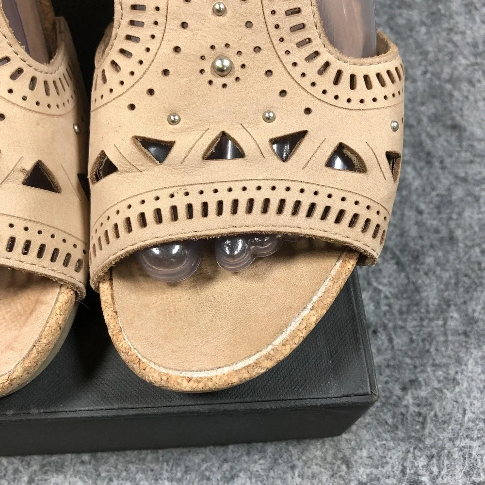 Earth Espadrille Wedge‎ Sandals Womens 8 Beige Leather Cutout Zip Studded